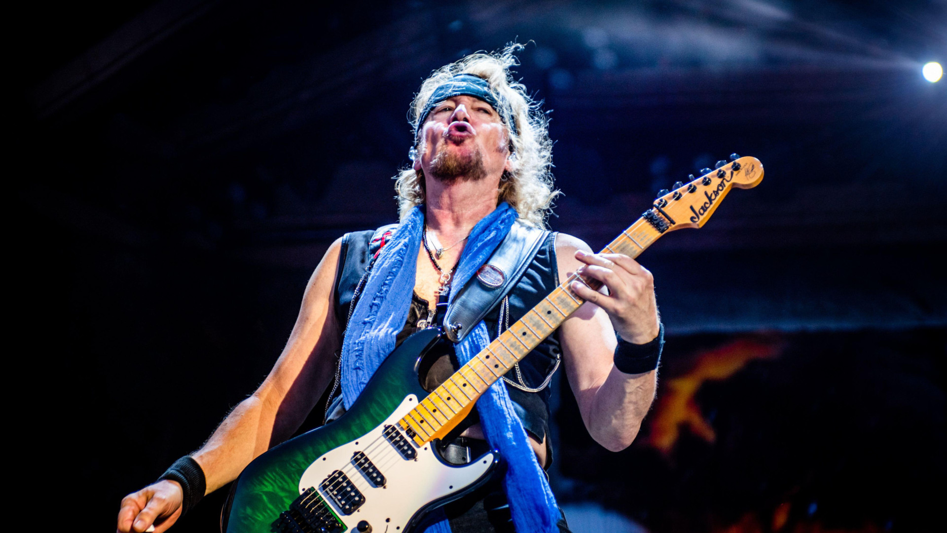 adrian-smith-(iron-maiden)-y-su-cancion-favorita-de-la-gira-“future-past”:-“la-gente-se-queda-callada”