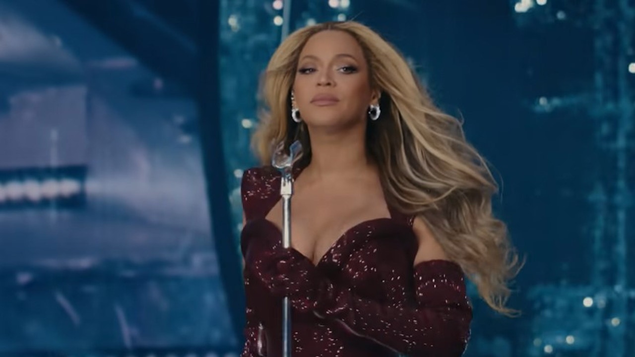 las-redes-acusan-a-beyonce-de-ser-colaboradora-de-puff-daddy-a-traves-de-‘she-knows’,-cancion-de-j.-cole