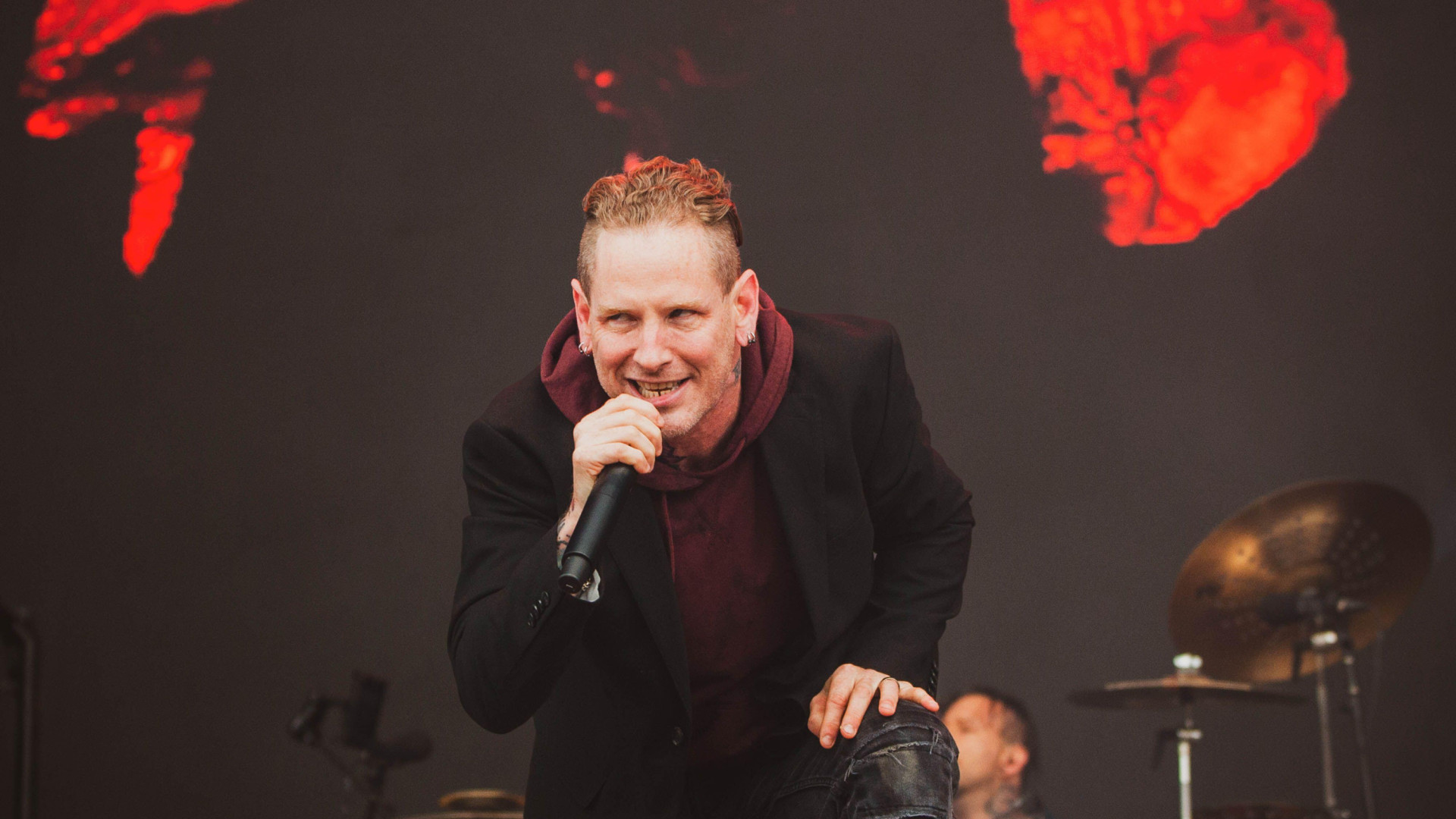 la-nueva-mascara-de-corey-taylor-(slipknot)-supera-a-cualquiera-de-tus-peores-pesadillas