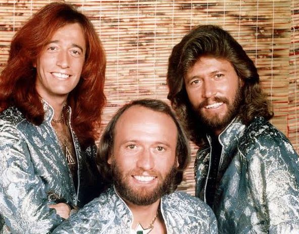 bee-gees-lidera-la-nueva-lista-billboard