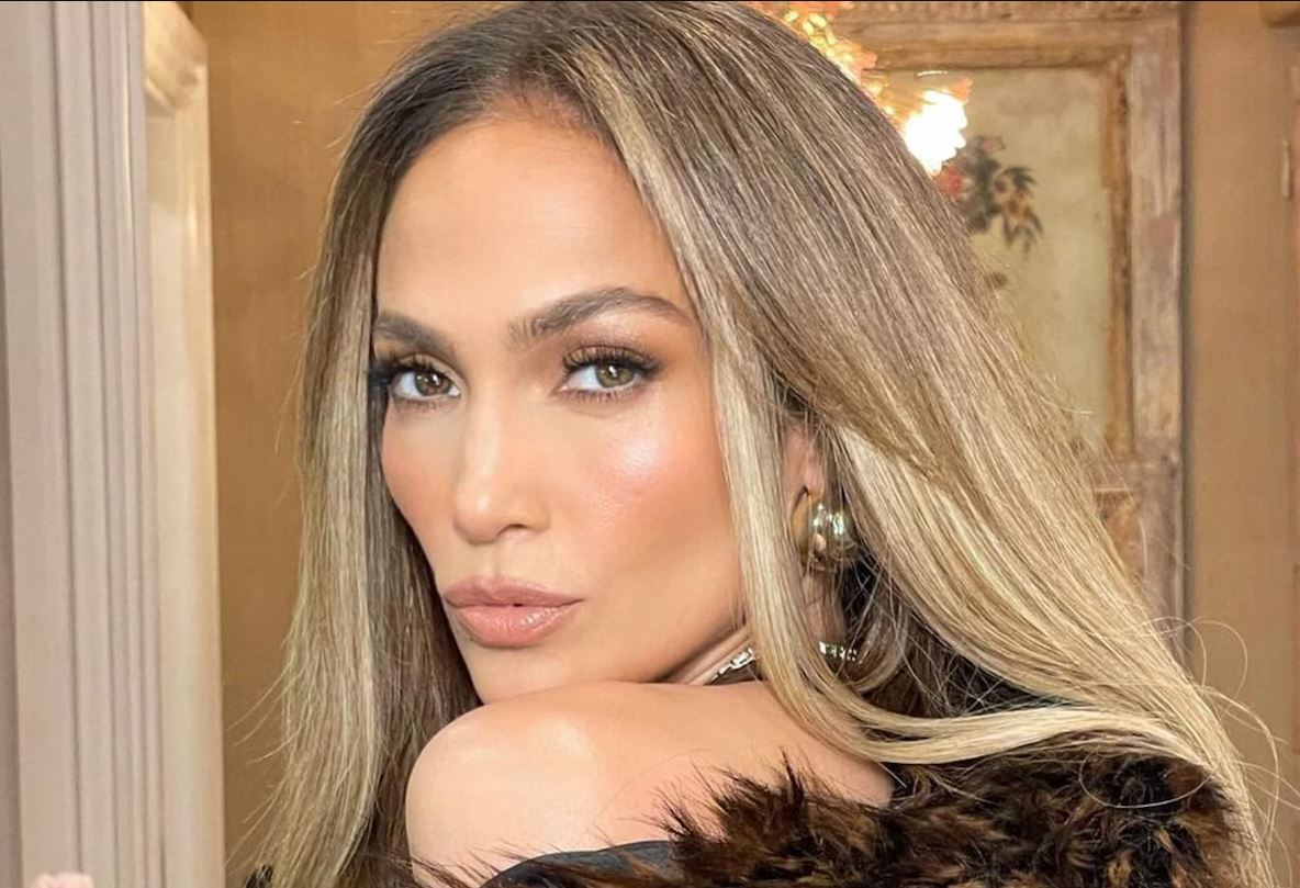 la-faceta-mas-politica-de-jennifer-lopez