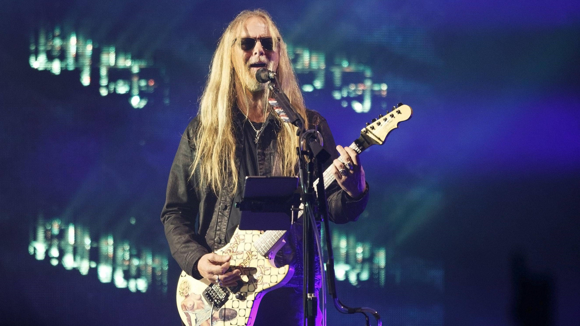 jerry-cantrell-(alice-in-chains)-sobre-la-imperfeccion-en-la-musica:-«en-temas-de-pink-floyd-o-los-beatles-puedes-oir-muchas»