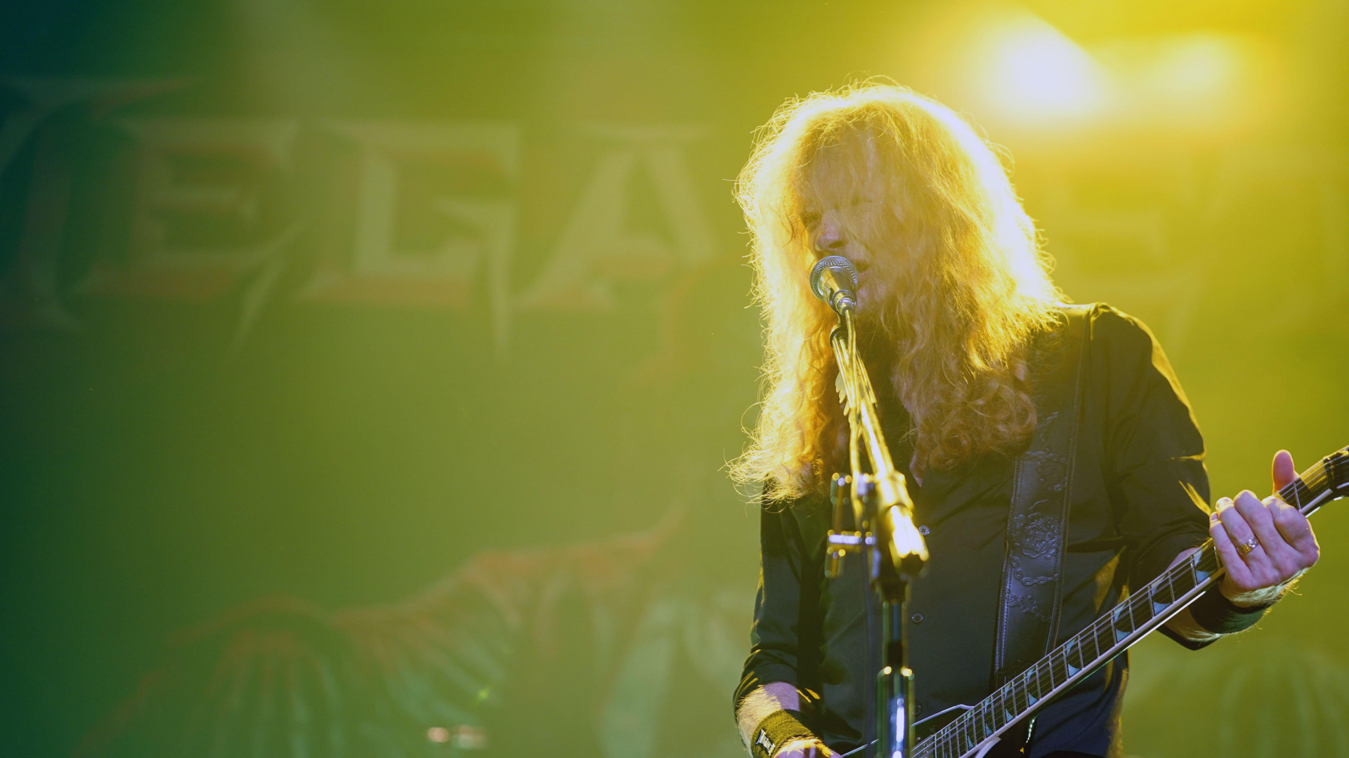 dave-mustaine-(megadeth)-obligado-a-pagarle-1,4-millones-de-dolares-a-su-manager-por-este-motivo