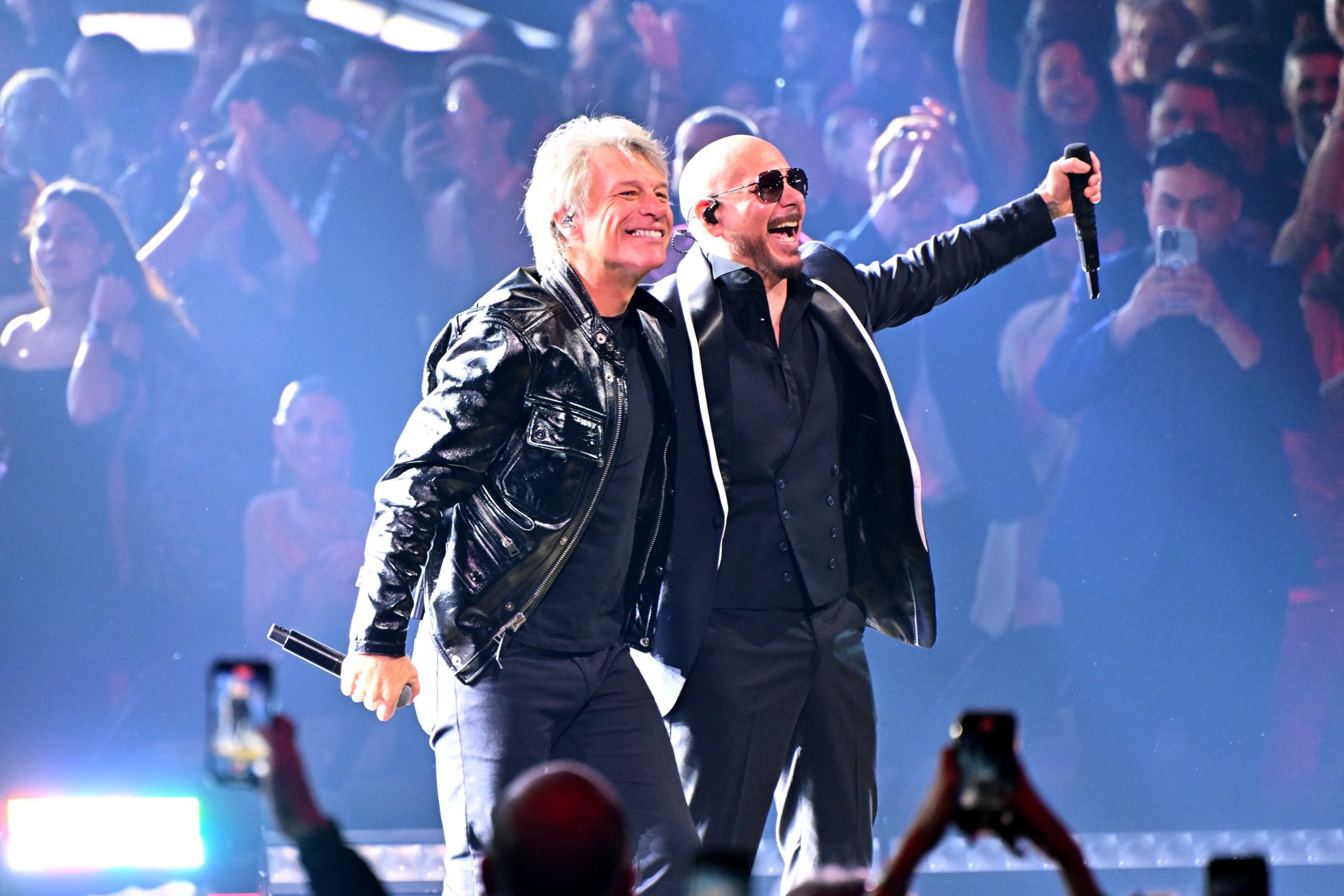 pitbull-y-bon-jovi-presentan-«now-or-never»