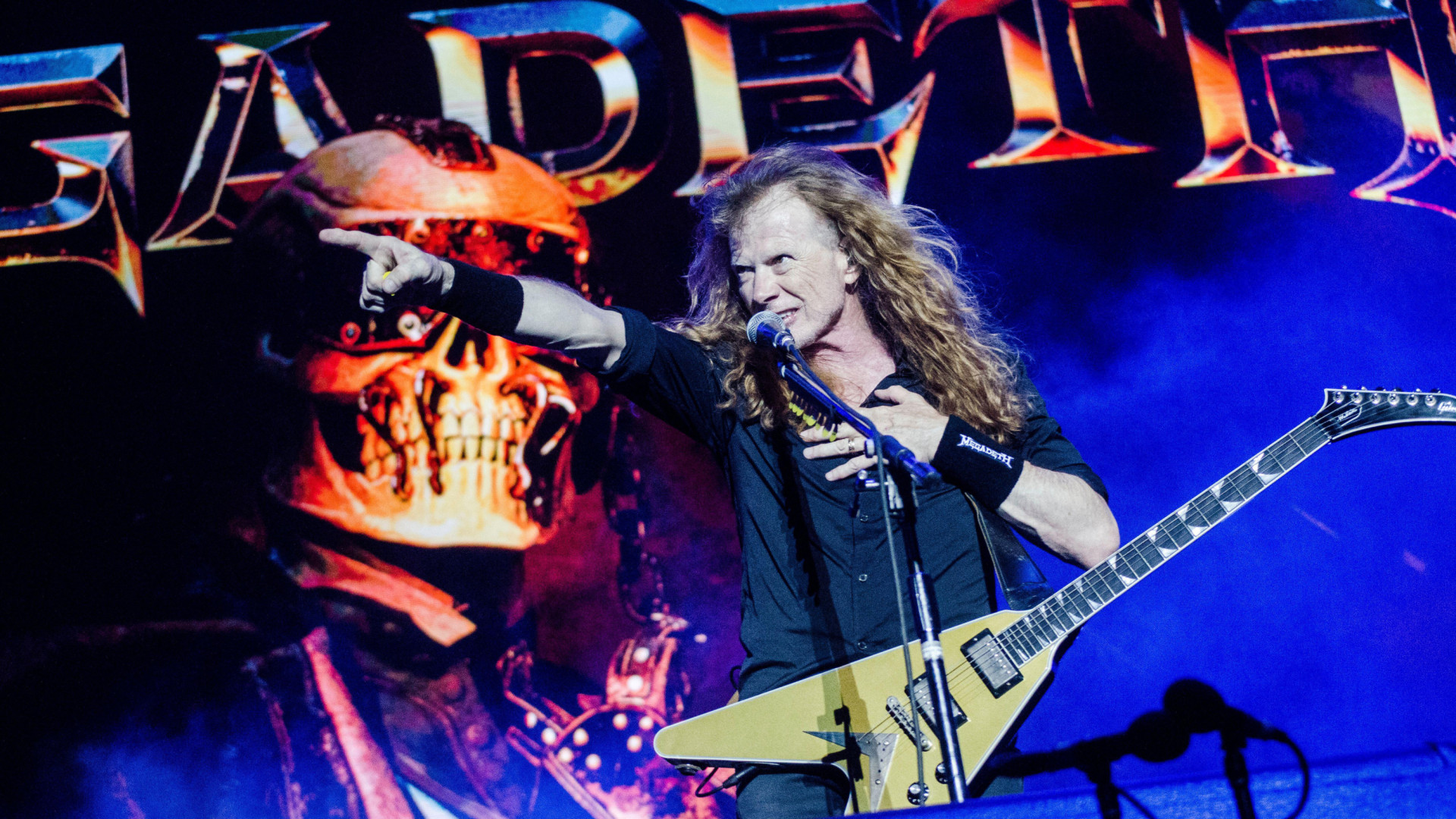 dave-mustaine,-forzado-a-tocar-enfermo-por-el-manager-de-metallica:-«me-inyectaron-y-fui»