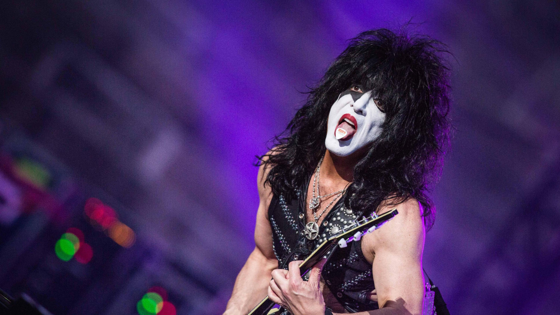 paul-stanley-abre-la-puerta-al-regreso-de-kiss-a-los-escenarios:-“todo-es-posible”