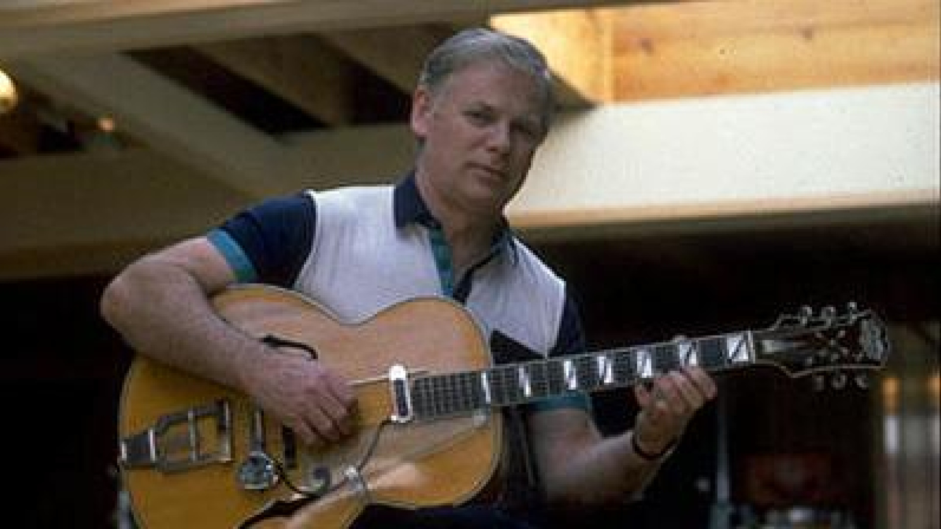 muere-vic-flick,-el-hombre-que-toco-la-guitarra-en-cancion-de-james-bond,-a-los-87-anos