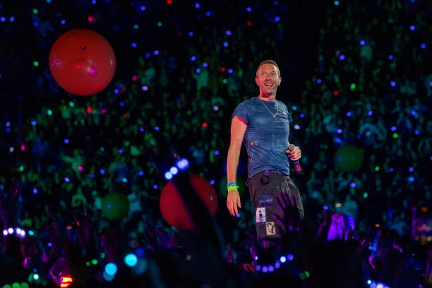 coldplay-llena-el-estadio-narendra-modi