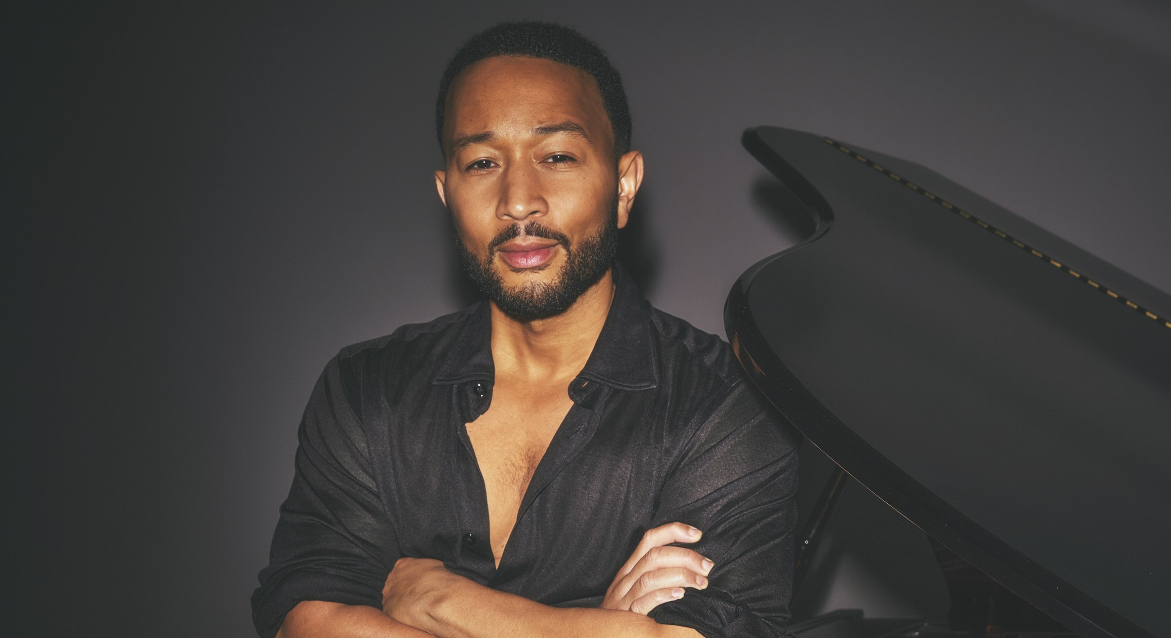 john-legend-defiende-su-decision-de-actuar-en-medio-de-la-guerra