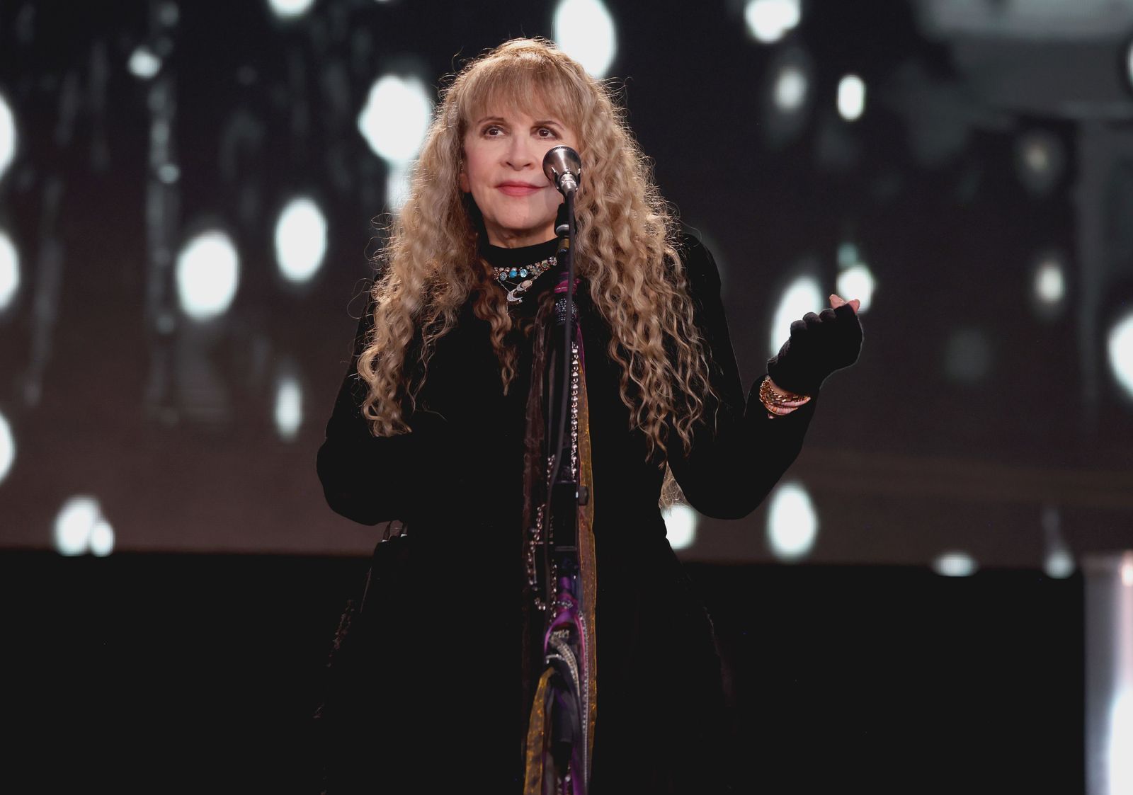 stevie-nicks-comparte-su-entusiasmo-por-su-nueva-gira-en-solitario