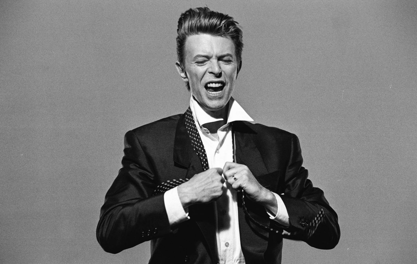 david-bowie-y-bang-&-olufsen:-arte-sonoro-en-edicion-limitada-con-una-imagen-iconica