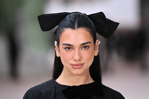 dua-lipa-llega-ya-a-espana-ya-tenemos-telonera