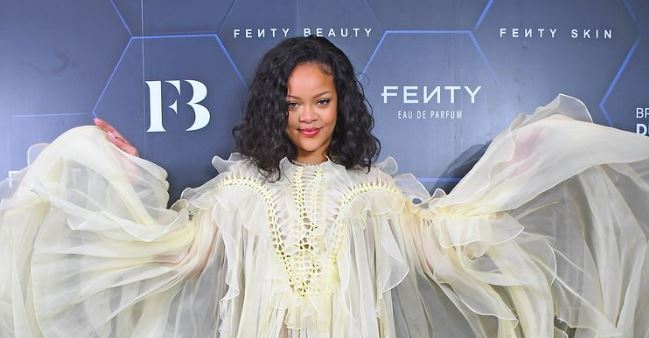 rihanna-vuelve-a-la-musica,-¿si-o-no?