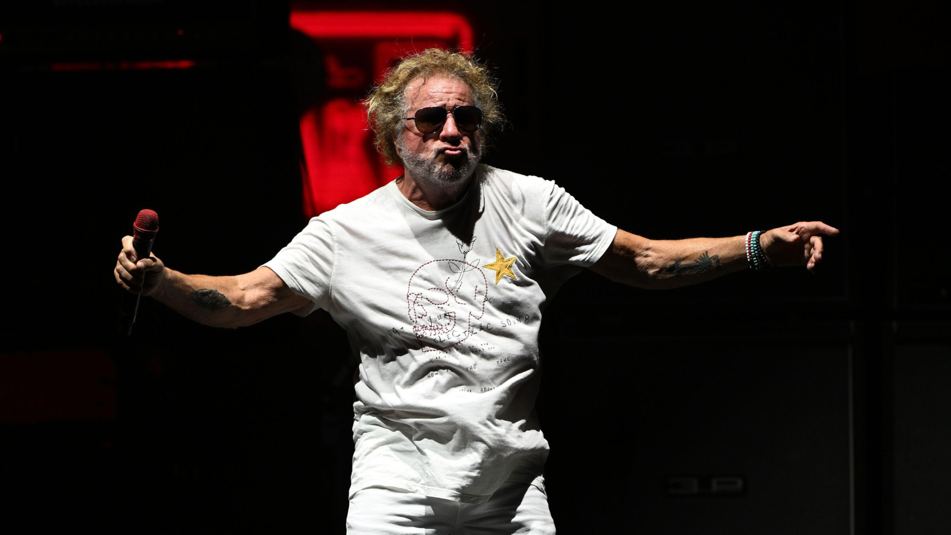 sammy-hagar-explica-por-que-ha-despedido-a-jason-bonham:-“hay-dos-razones”