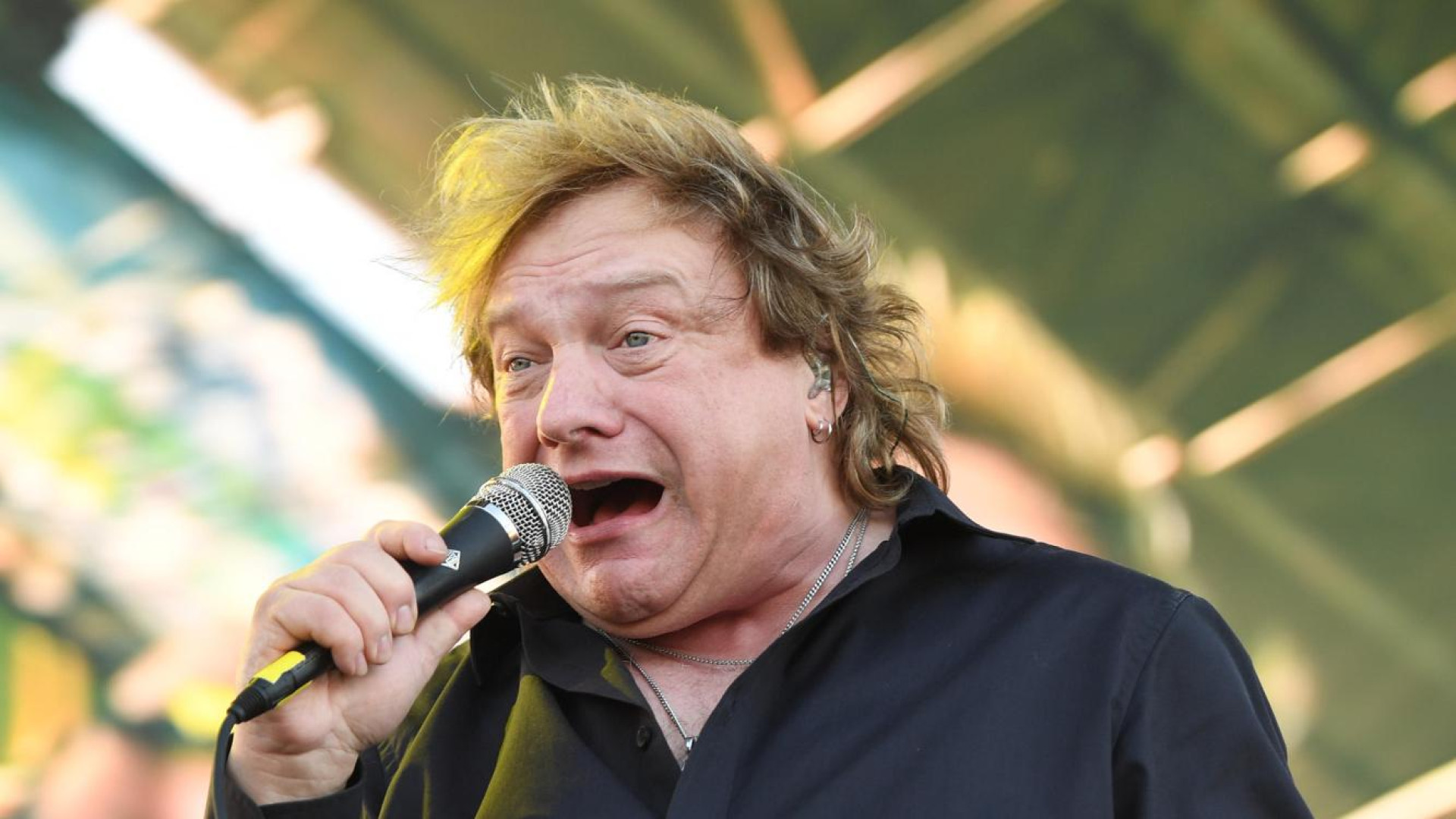 lou-gramm-desvela-el-factor-que-ha-impedido-que-vuelva-a-foreigner:-“preocupados-por-su-ego”