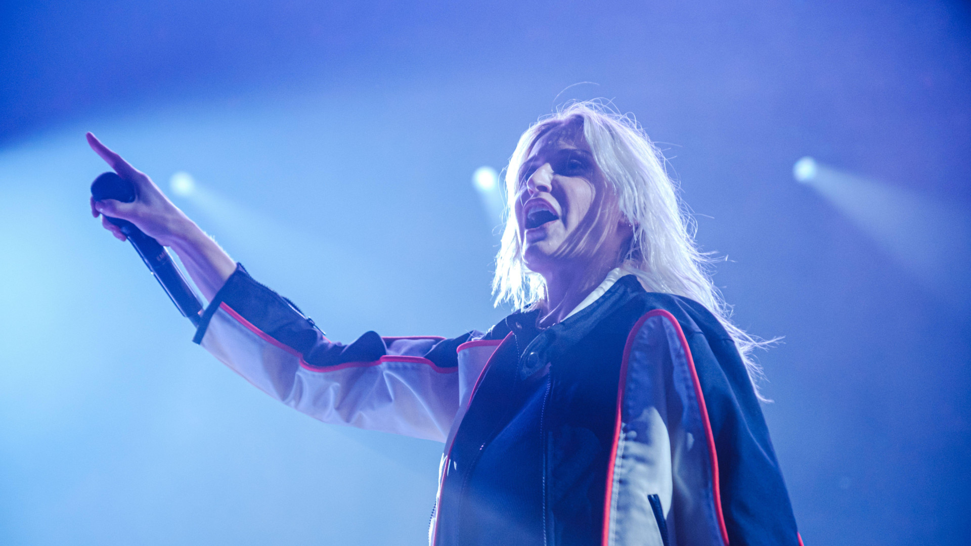 el-miedo-de-emily-armstrong-tras-ser-seleccionada-para-cantar-en-linkin-park:-“me-convencia-de-no-ir-a-ningun-lado”