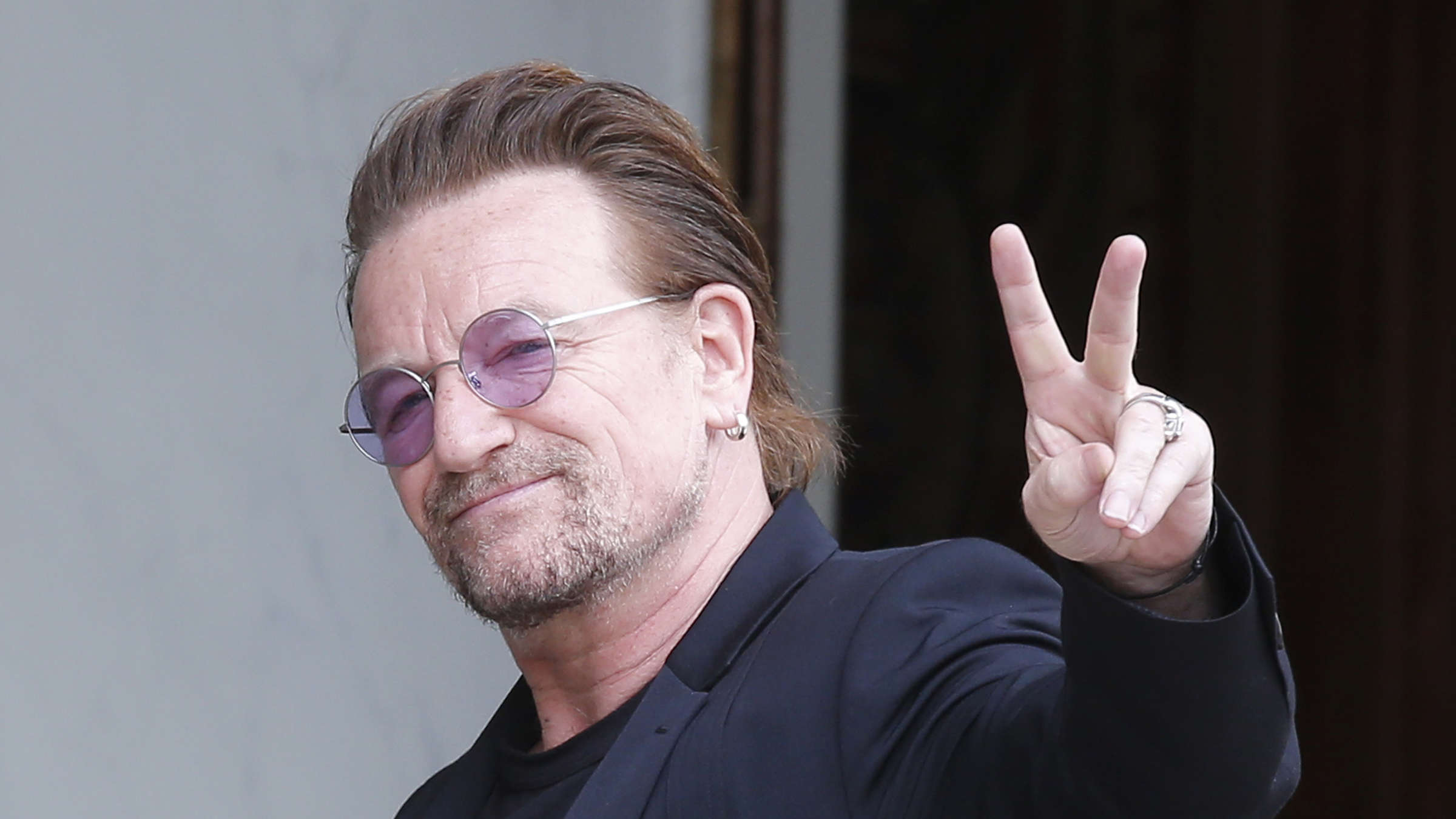 bono-recibira-la-medalla-presidencial-de-la-libertad