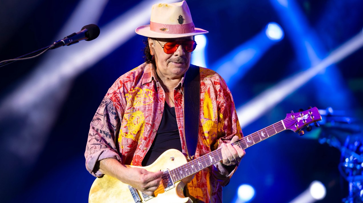 santana-aplaza-su-residencia-en-las-vegas-por-un-accidente