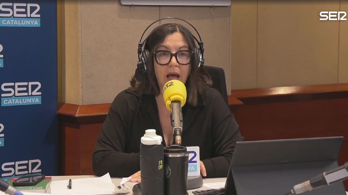 una-oyente-le-cuenta-a-angels-barcelo-una-de-las-anecdotas-mas-desconocidas-sobre-serrat-y-esta-no-puede-contener-la-risa:-«impresionante»