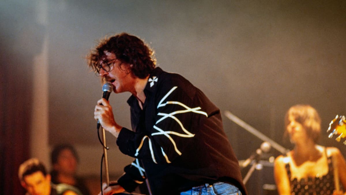 las-geniales-locuras-de-charly-garcia
