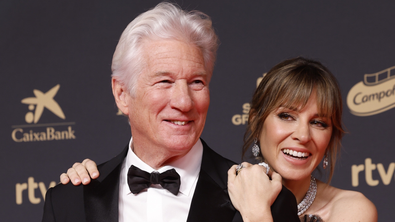 la-vida-en-espana-de-richard-gere:-su-mujer-alejandra-silva,-sus-hijos-y-su-nueva-casa-en-madrid