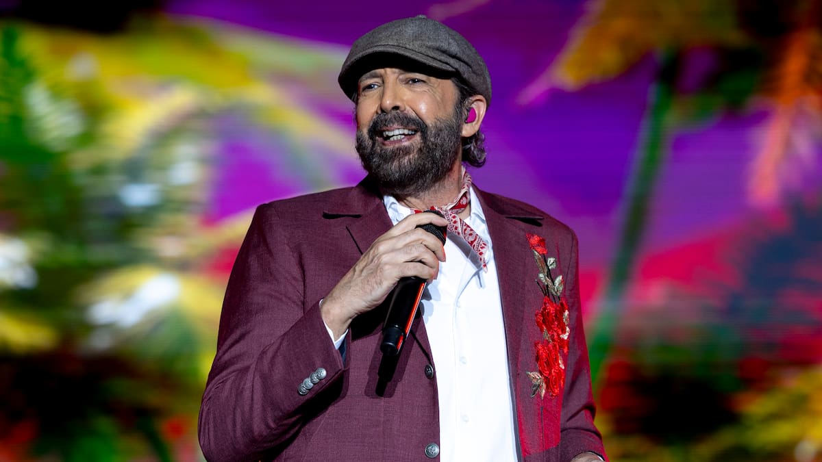 la-revolucion-rosa-de-juan-luis-guerra