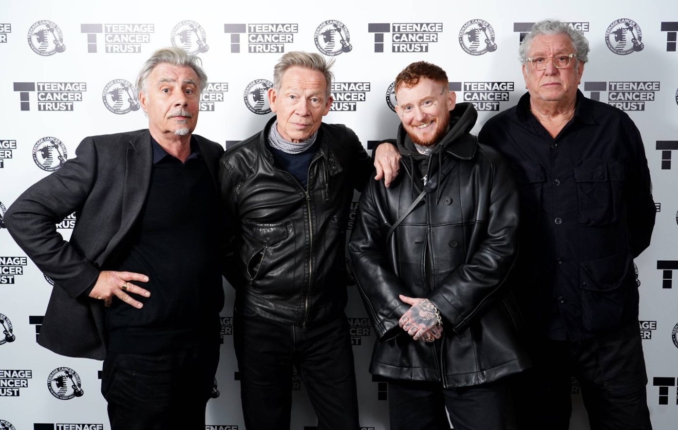 sex-pistols-y-frank-carter-anuncian-gira-en-2025