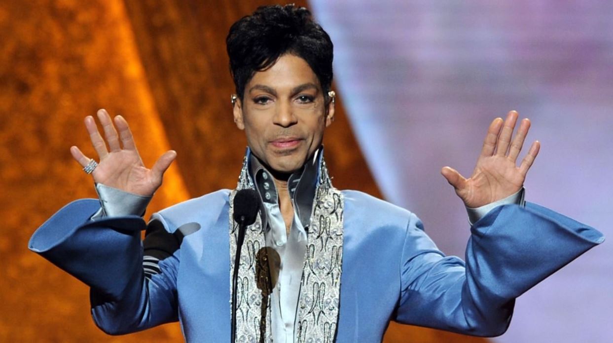 hoy-se-cumplen-9-anos-de-la-muerte-de-prince