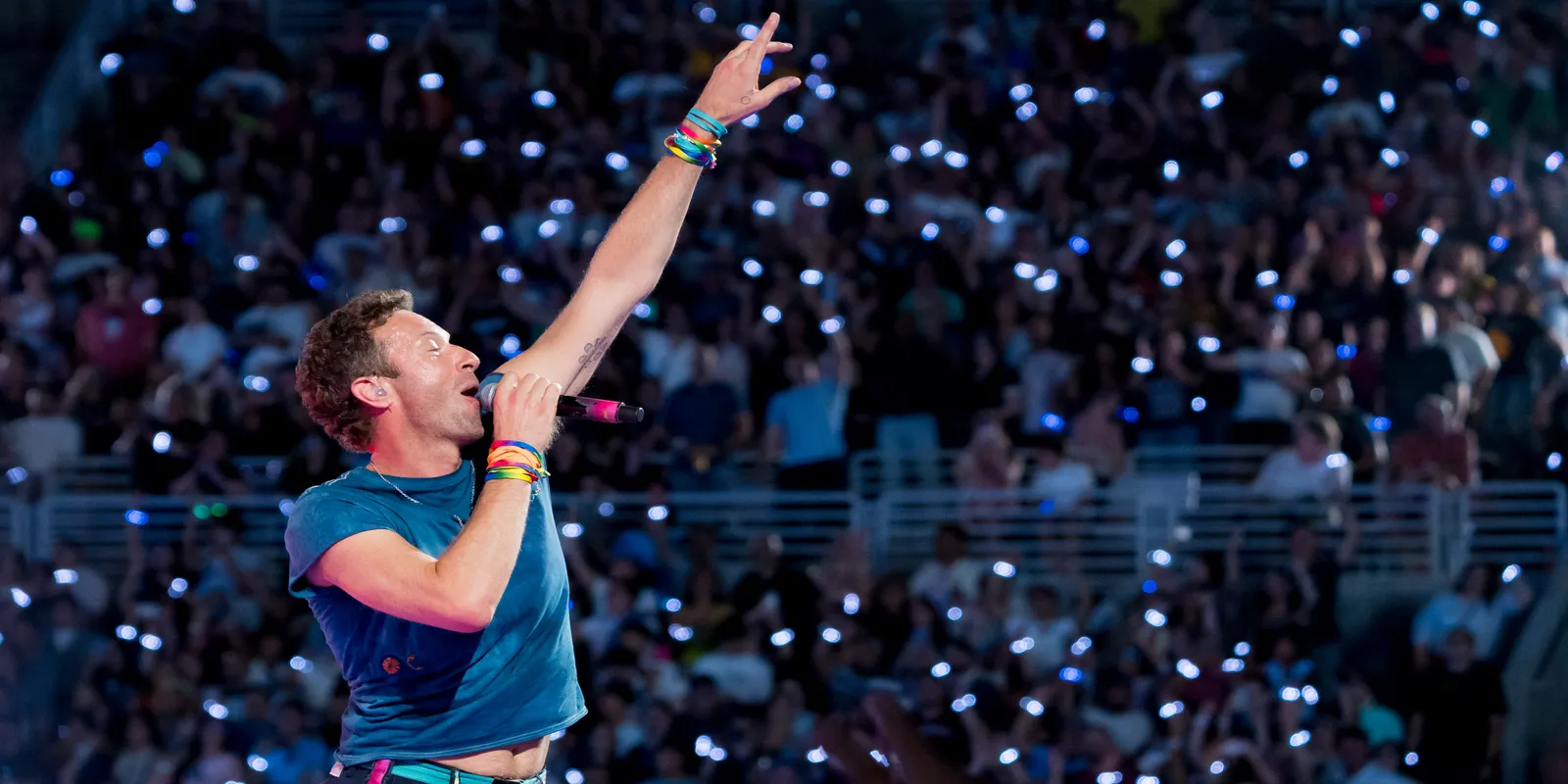 coldplay-revive-‘speed-of-sound’-en-directo-por-primera-vez-desde-2016