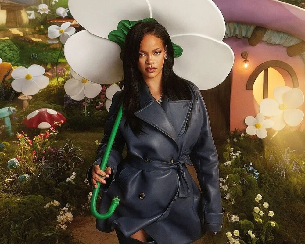 rihanna-deslumbra-en-bruselas-durante-el-preestreno-mundial-de-los-pitufos