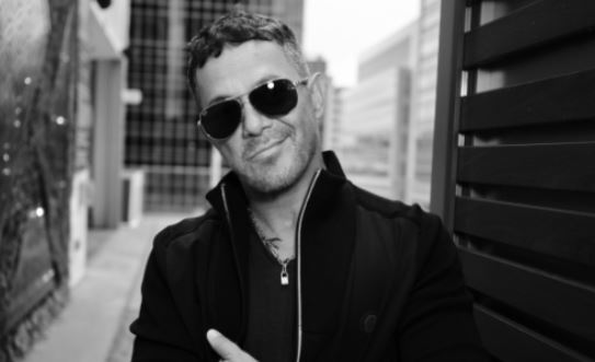 alejandro-sanz-versiona-«el-vino-de-tu-boca»