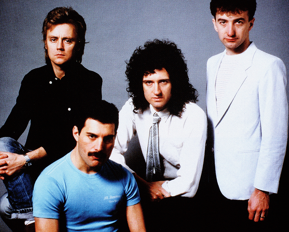john-deacon-reaparece-para-una-causa-benefica-de-queen-junto-a-brian-may-y-roger-taylor