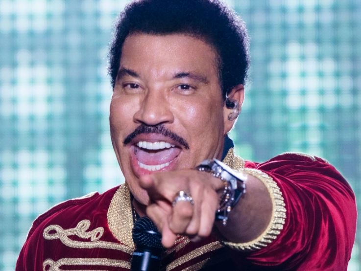 lionel-richie-pone-fin-a-su-gira-con-un-concierto-en-madrid