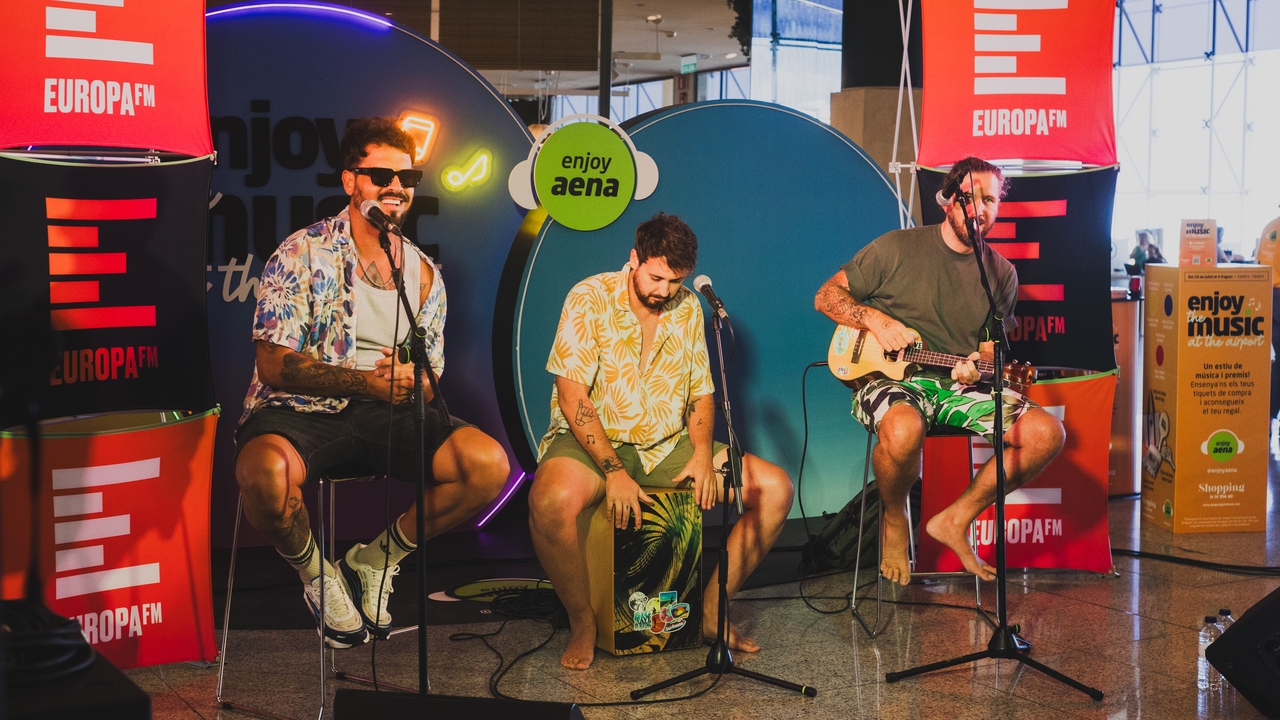 europa-fm-y-enjoy-aena-llevan-la-musica-de-bombai-al-aeropuerto-de-barcelona