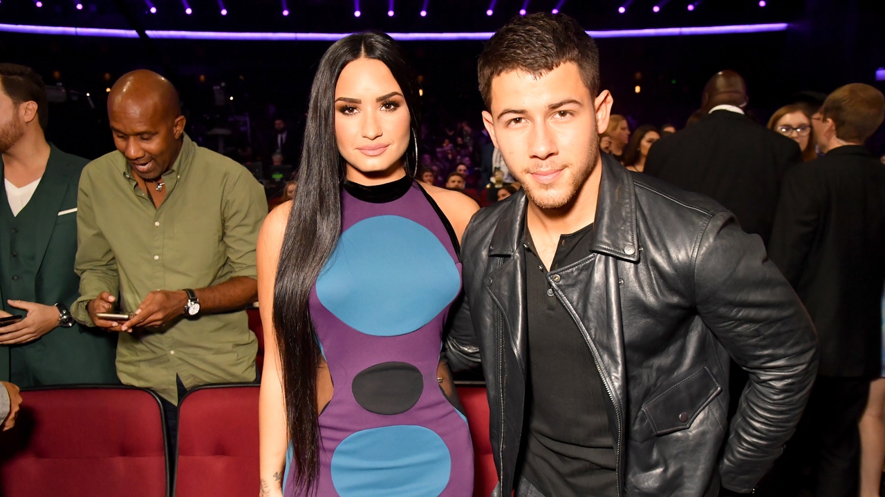 que-paso-entre-demi-lovato-y-nick-jonas:-de-la-amistad-al-distanciamiento,-con-reencuentro-de-‘camp-rock’