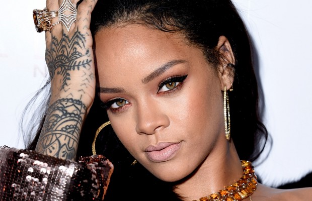 rihanna-celebra-20-anos-de-carrera
