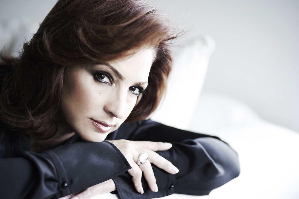 gloria-estefan-esta-de-cumpleanos