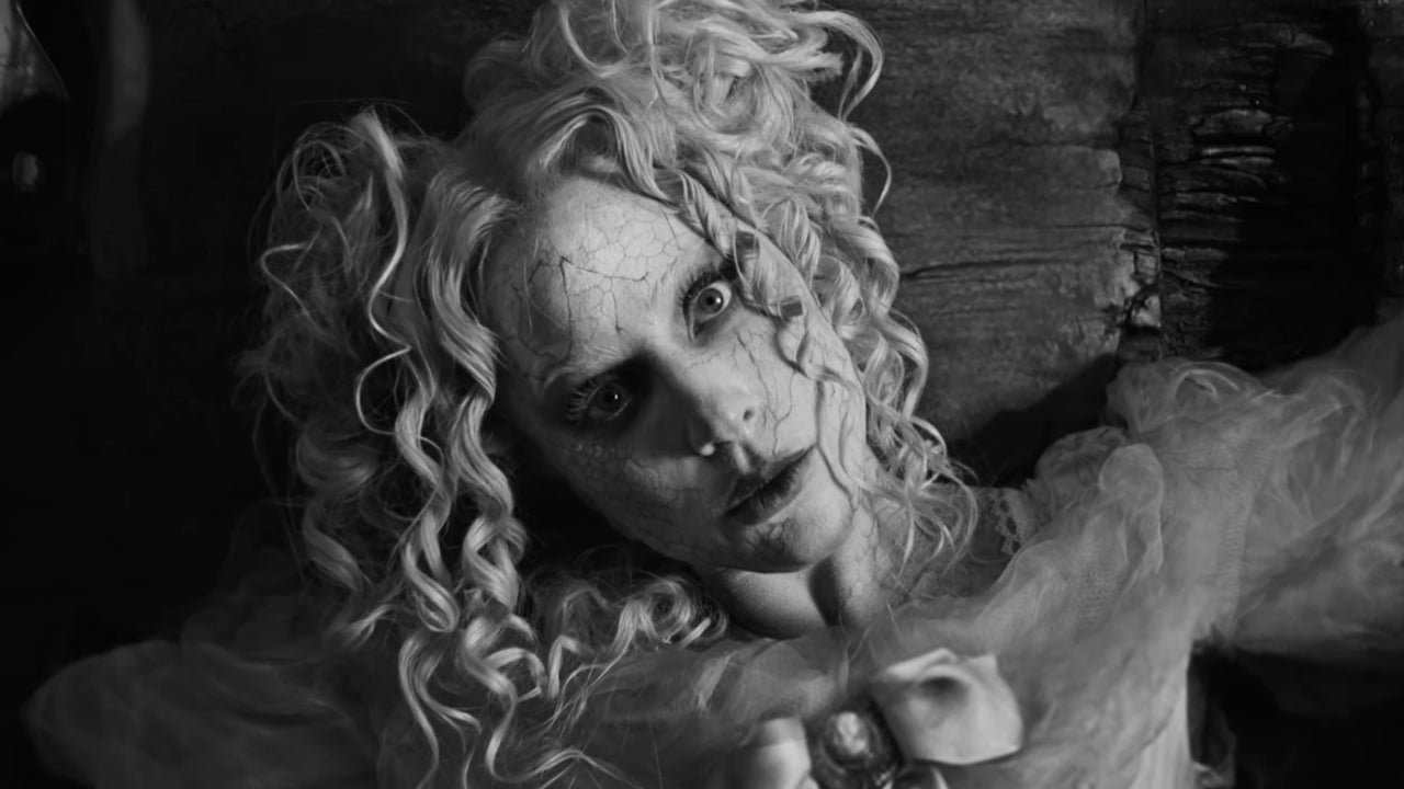 lady-gaga-revive-como-una-muneca-terrorifica-en-el-videoclip-de-‘the-dead-dance’,-dirigido-por-tim-burton