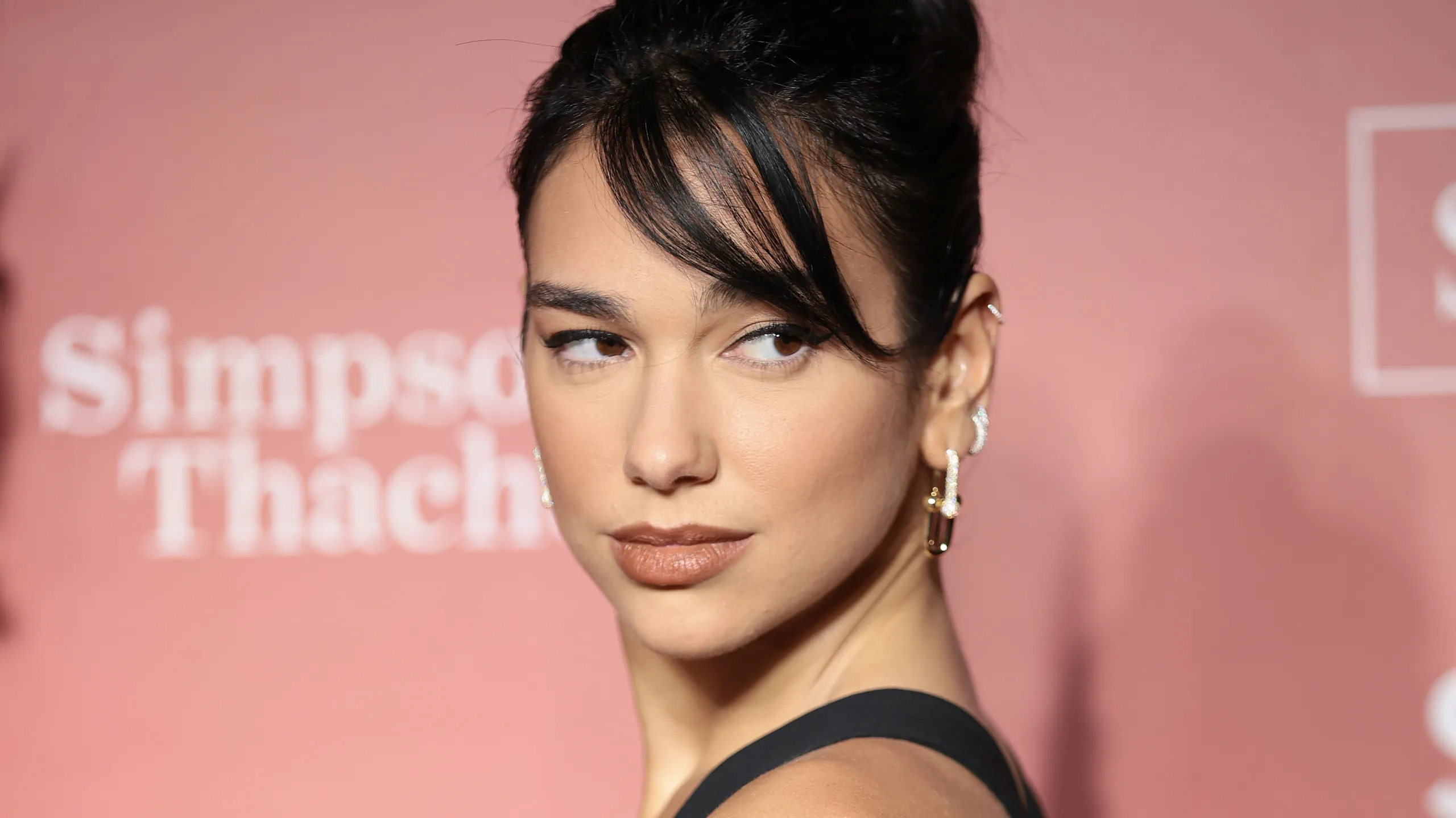 dua-lipa-sorprende-en-el-madison-square-garden-junto-a-nile-rodgers-con-“le-freak”