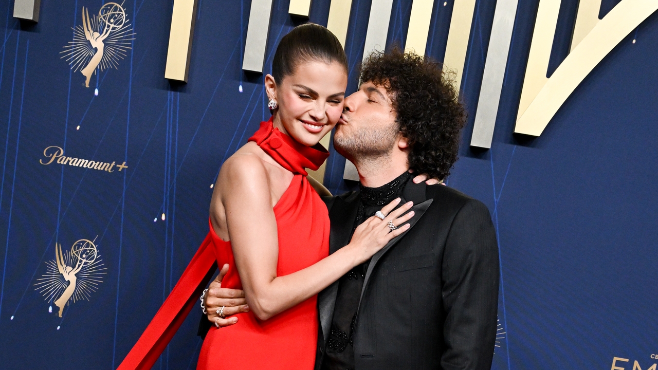 los-detalles-de-la-boda-de-selena-gomez-y-benny-blanco:-del-espectacular-vestido-a-los-invitados
