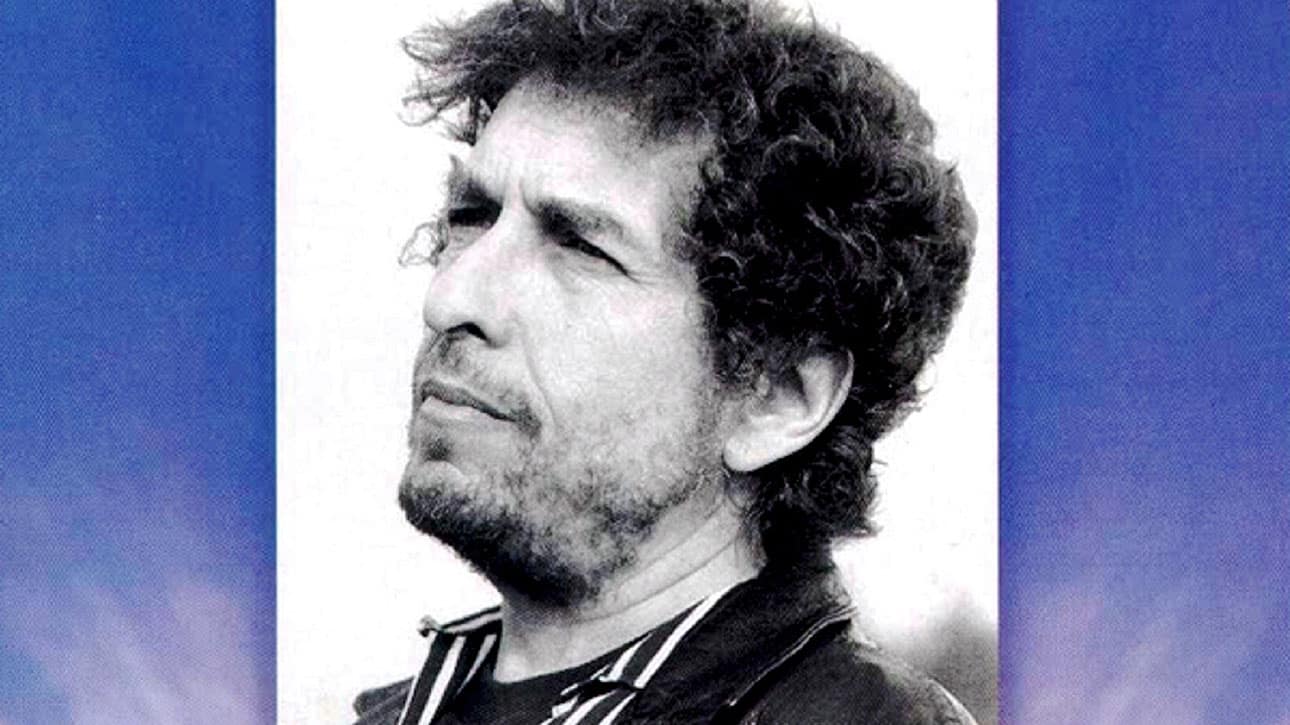 32-anos-de-good-as-i-been-to-you:-el-album-con-el-que-bob-dylan-volvio-a-sus-raices-acusticas
