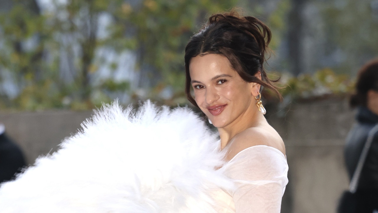 rosalia-habla-de-la-gira-del-disco-lux:-«habra-que-ver-si-se-puede»