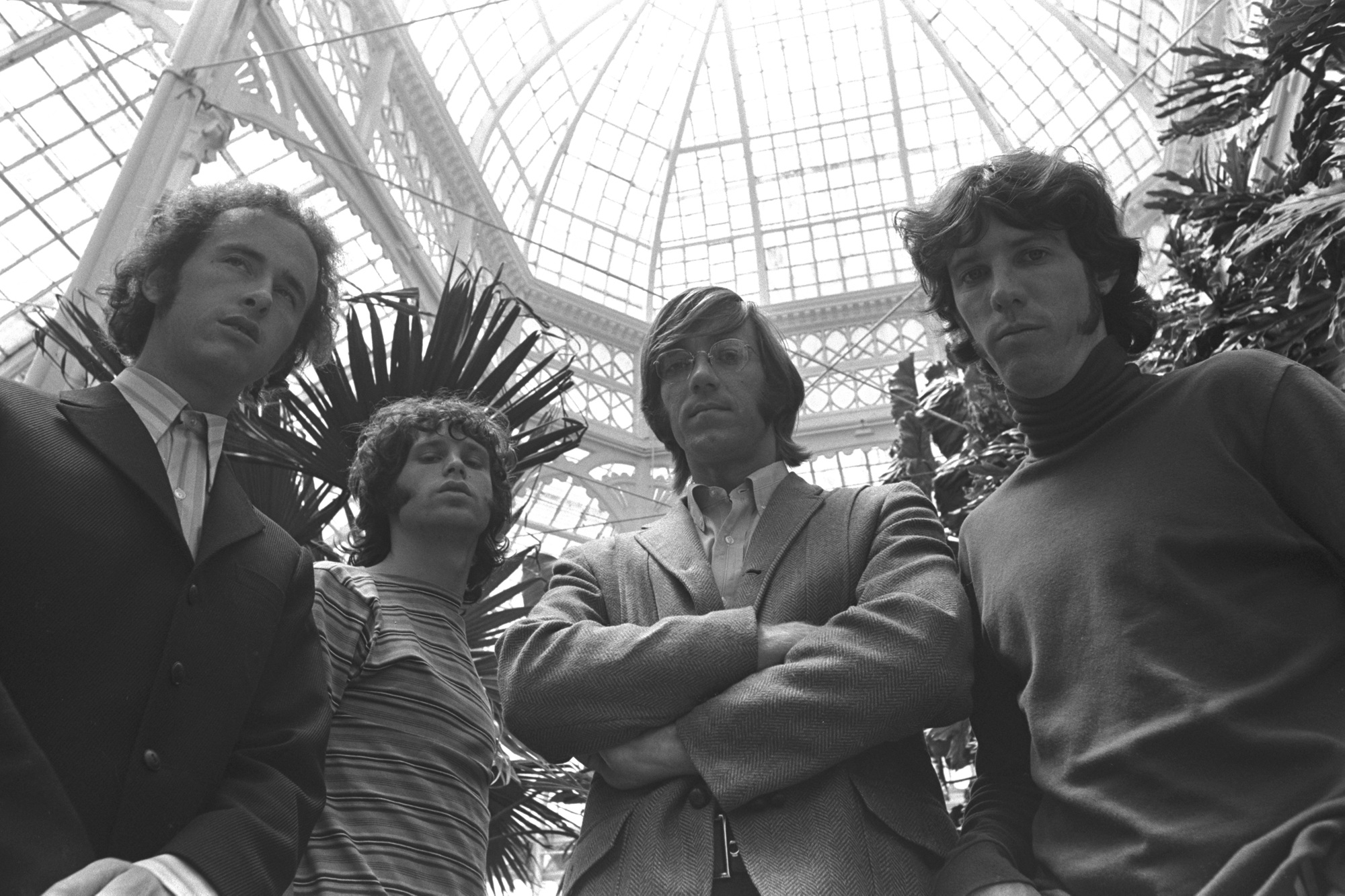 the-doors-relanza-“when-you’re-strange”-en-cines