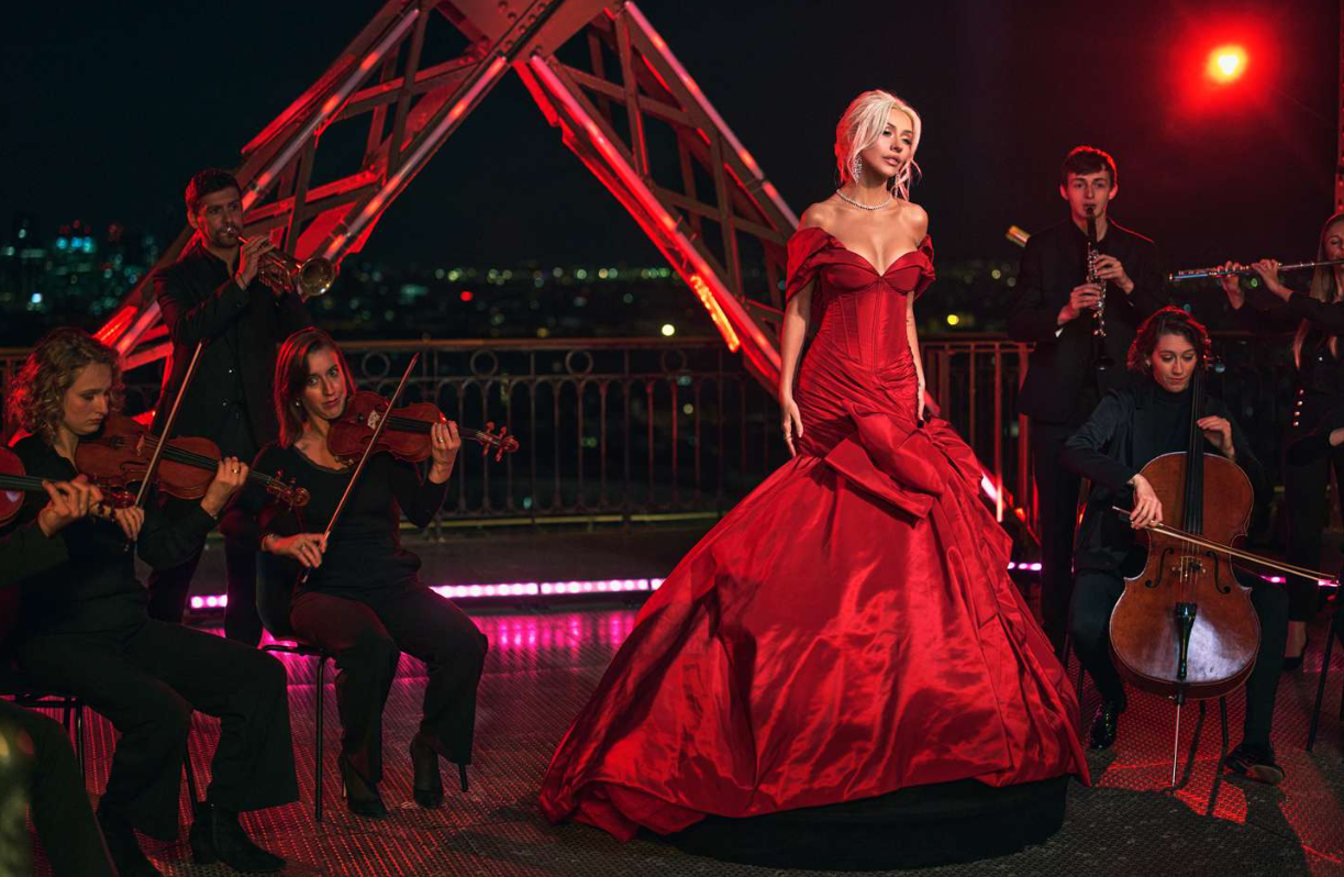 christina-aguilera-anuncia-pelicula-navidena