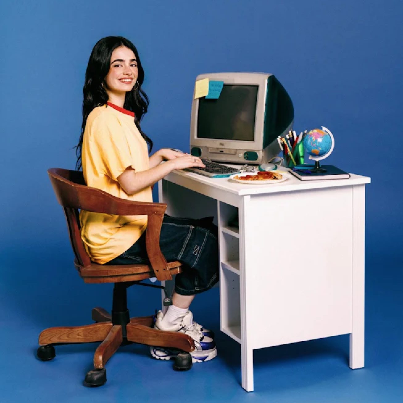 candela-gomez-presenta-‘sabes-tan-bien’,-ultimo-adelanto-de-‘oversize’