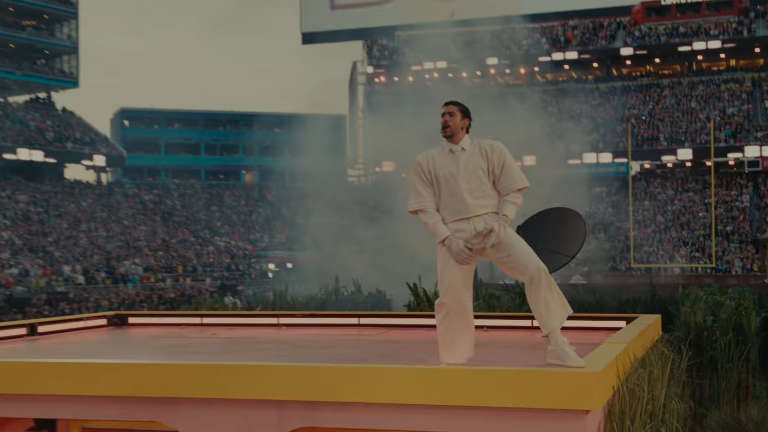 actuacion-completa-de-bad-bunny-en-el-intermedio-de-la-super-bowl-2026