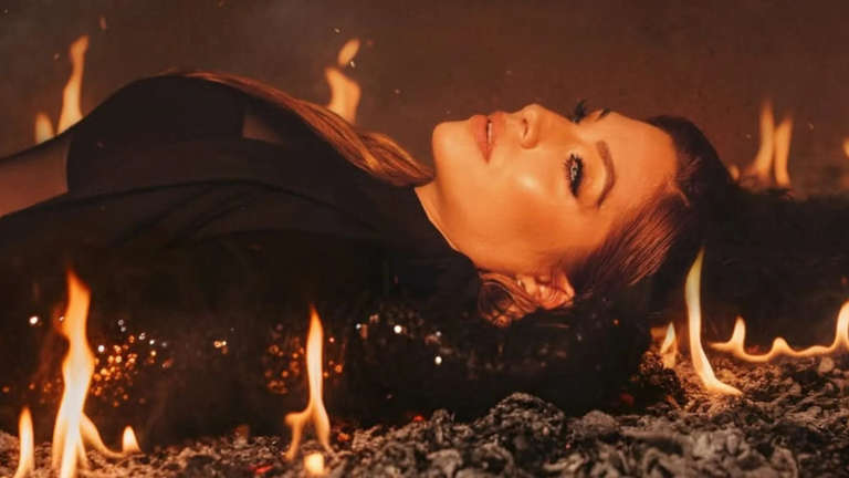 leire-martinez-publica-‘historias-de-aquella-nina’,-su-primer-disco-en-solitario