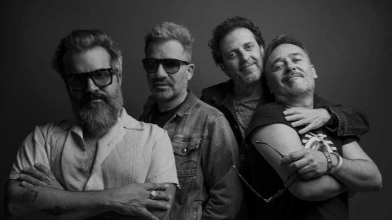 love-of-lesbian-anuncia-un-paron-indefinido