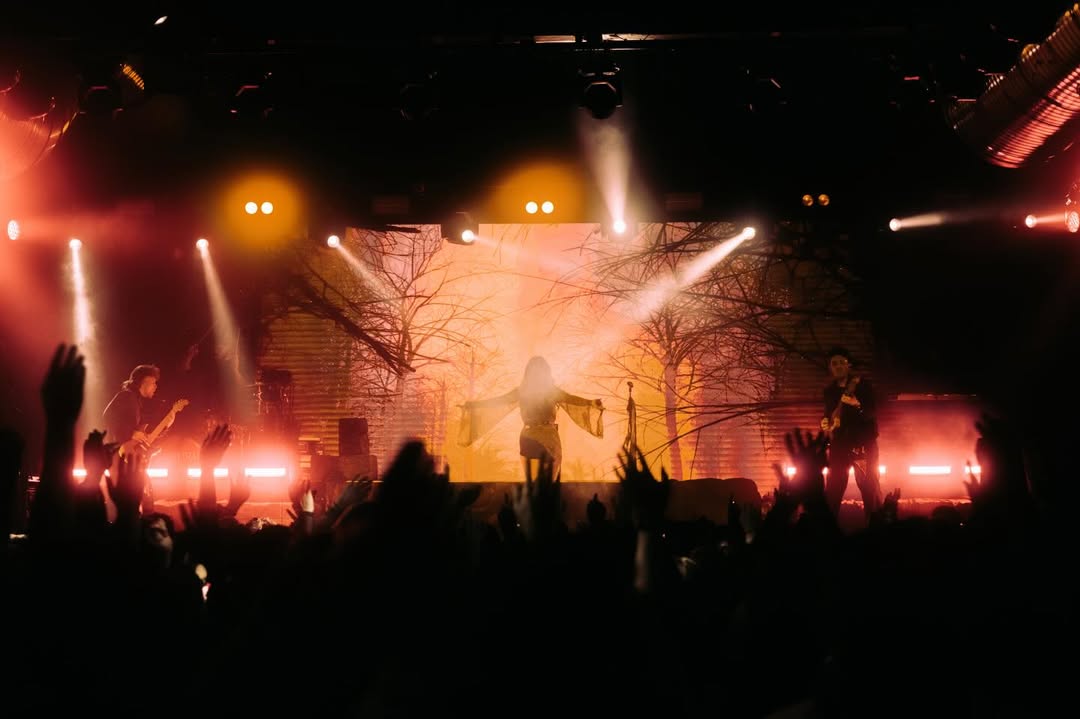 samurai-prende-fuego-a-sevilla-con-su-potente-directo