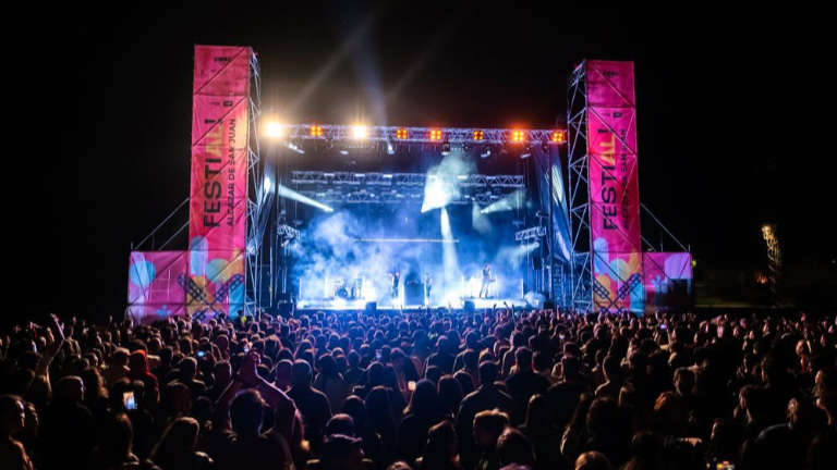 festial!-2026-desvela-su-cartel-por-dias-con-lori-meyers-y-rigoberta-bandini-como-cabezas-de-cartel